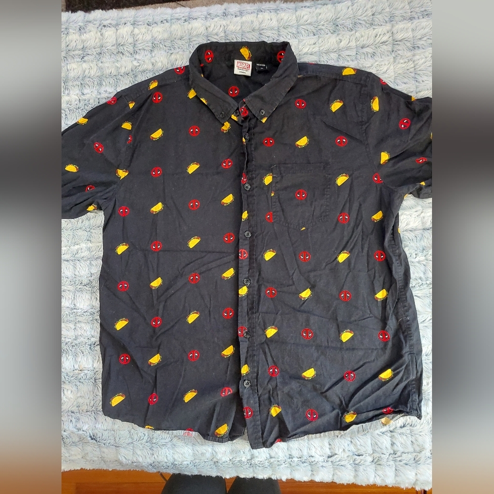 Men's Black Shirt with‎ Deadpool And Tacos Xl